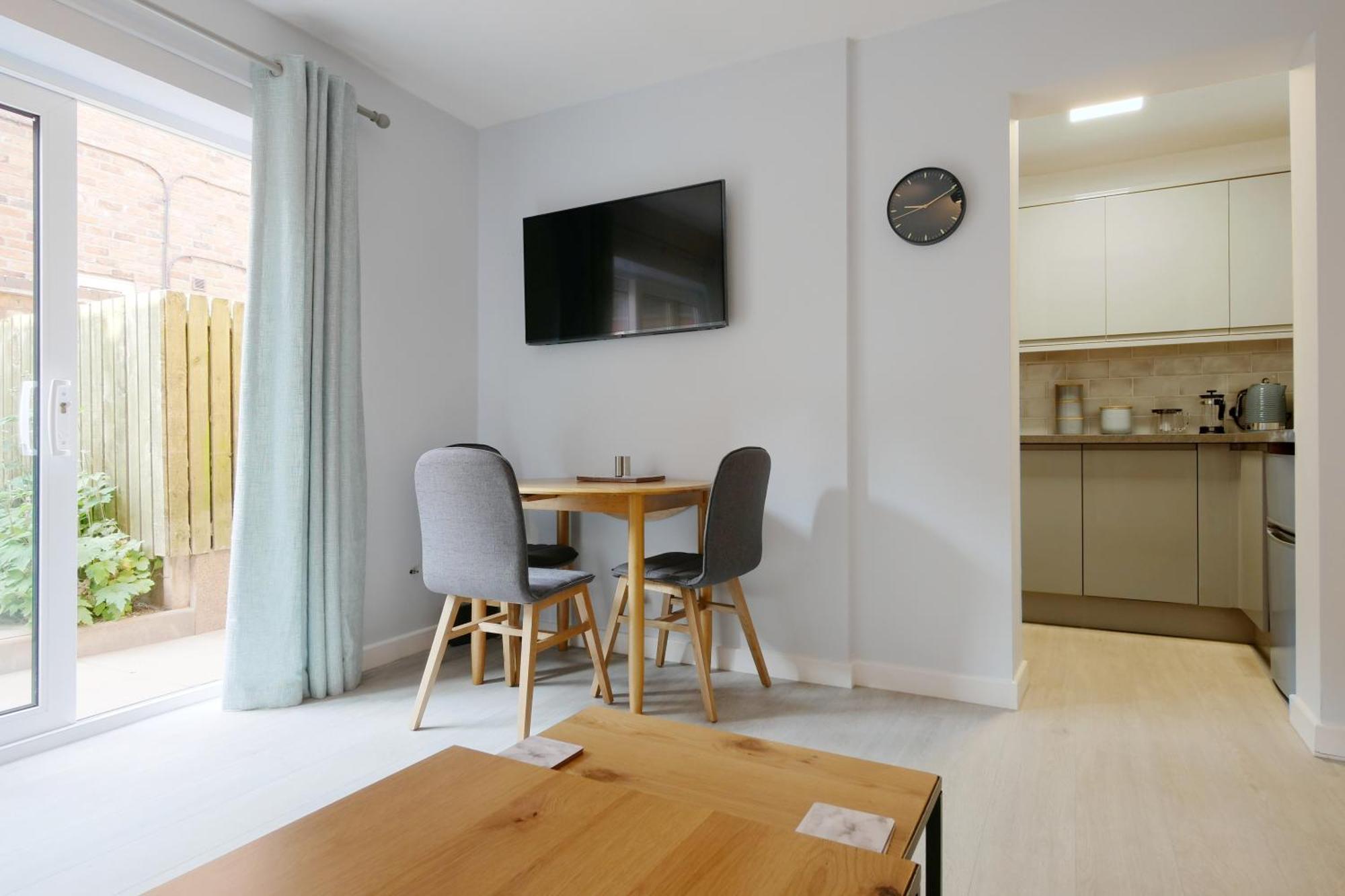 Crewe Short Lets 1 Victoria Court, Crewe 아파트 외부 사진